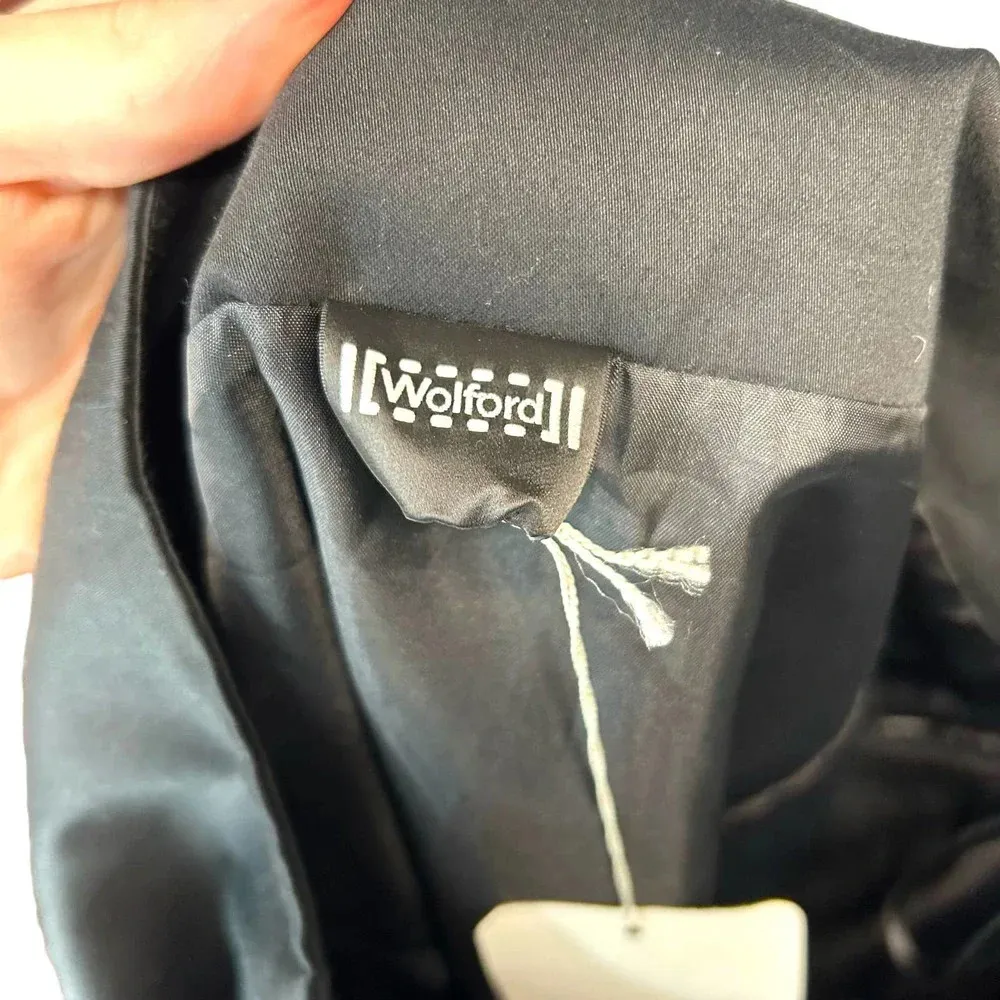 Wolford Black Pencil Skirt‎ Front Slit Satin and Lace Stripe Trim Size US 6 - Image 8