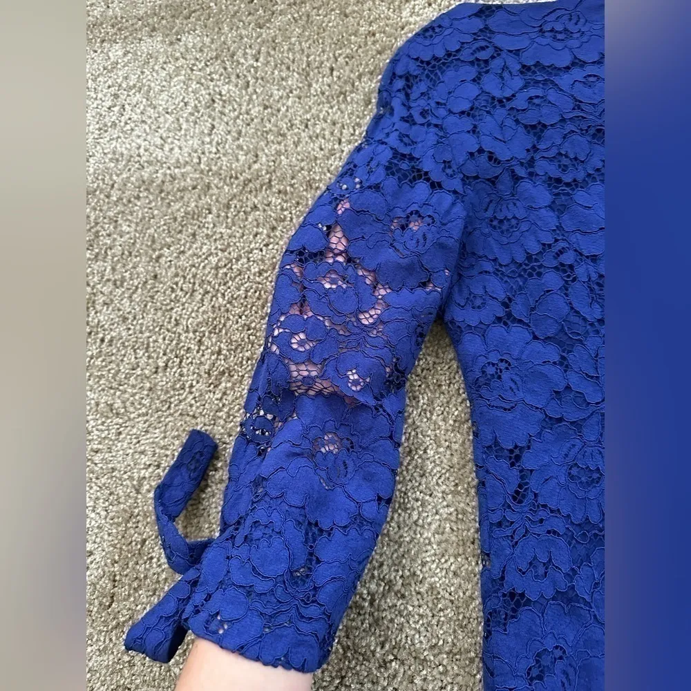 Vince Camuto Royal Blue Floral Lace Long Sleeve Dress - Image 10