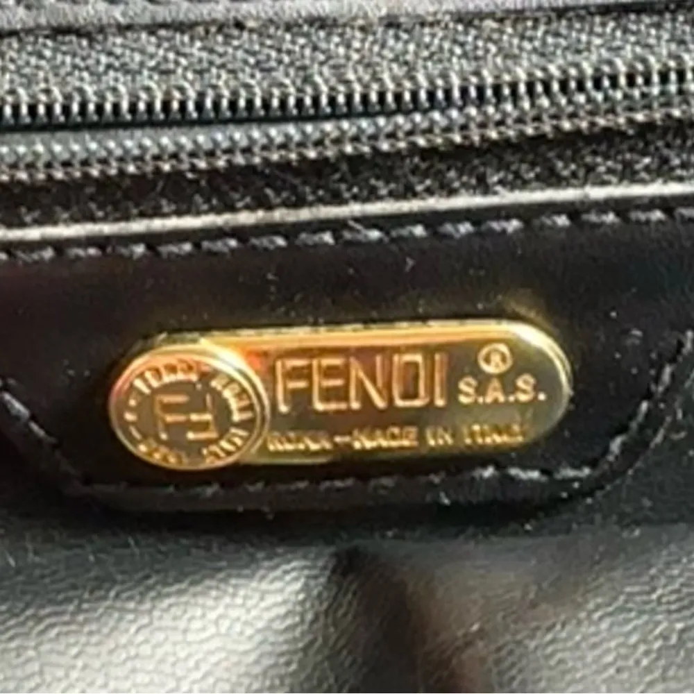 FENDI Vintage Black Zucchino Crossbody Removable Strap Clutch Shoulder Bag - Image 8