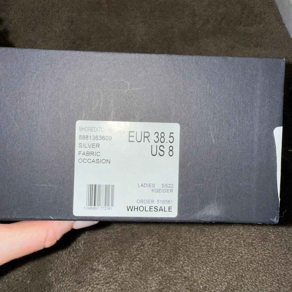 NWT- Kurt Geiger Women's Shoreditch Sandal- Size 8 - Image 5