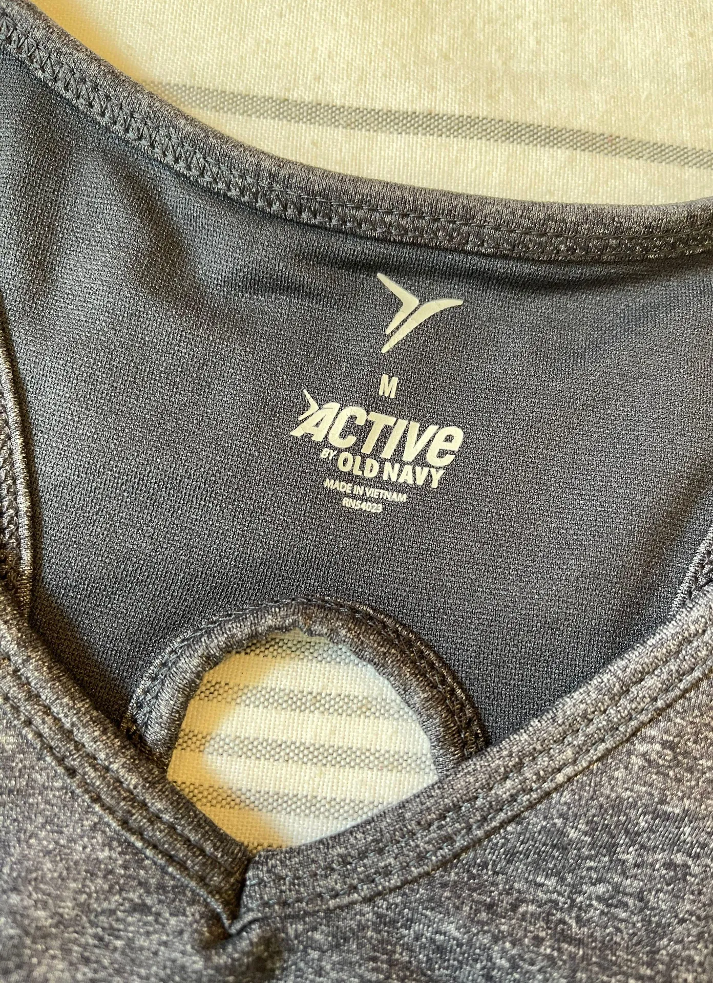 Old Navy Grey  Sports Bra - Image 3
