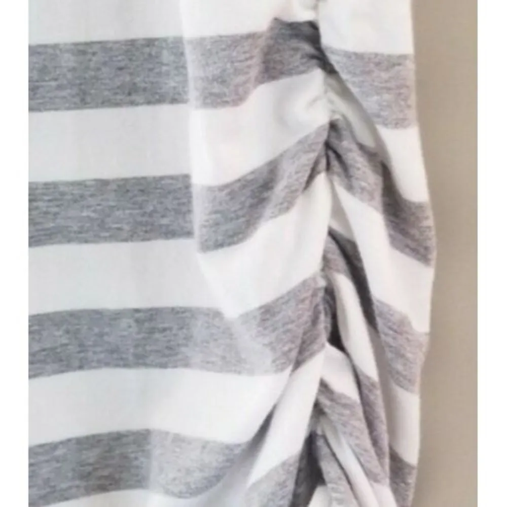 𝅺Michael Kors Grey with White stripes Knit Top Size Small - Image 5