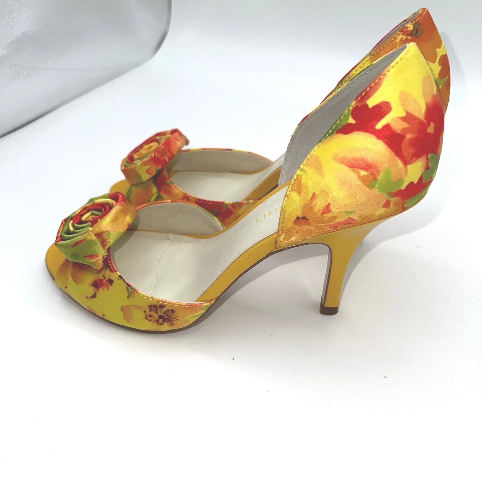 AK Anne Klein AK Kalei Womens 6M Yellow Floral Peep Toe Rose Heels Shoes Festive Size 6 - Image 12