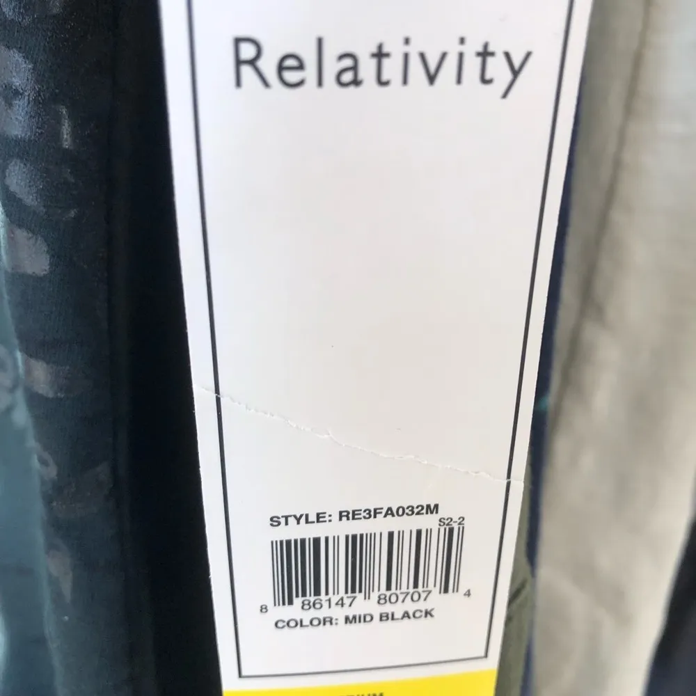 NWT RELAVITY TOP - Image 2