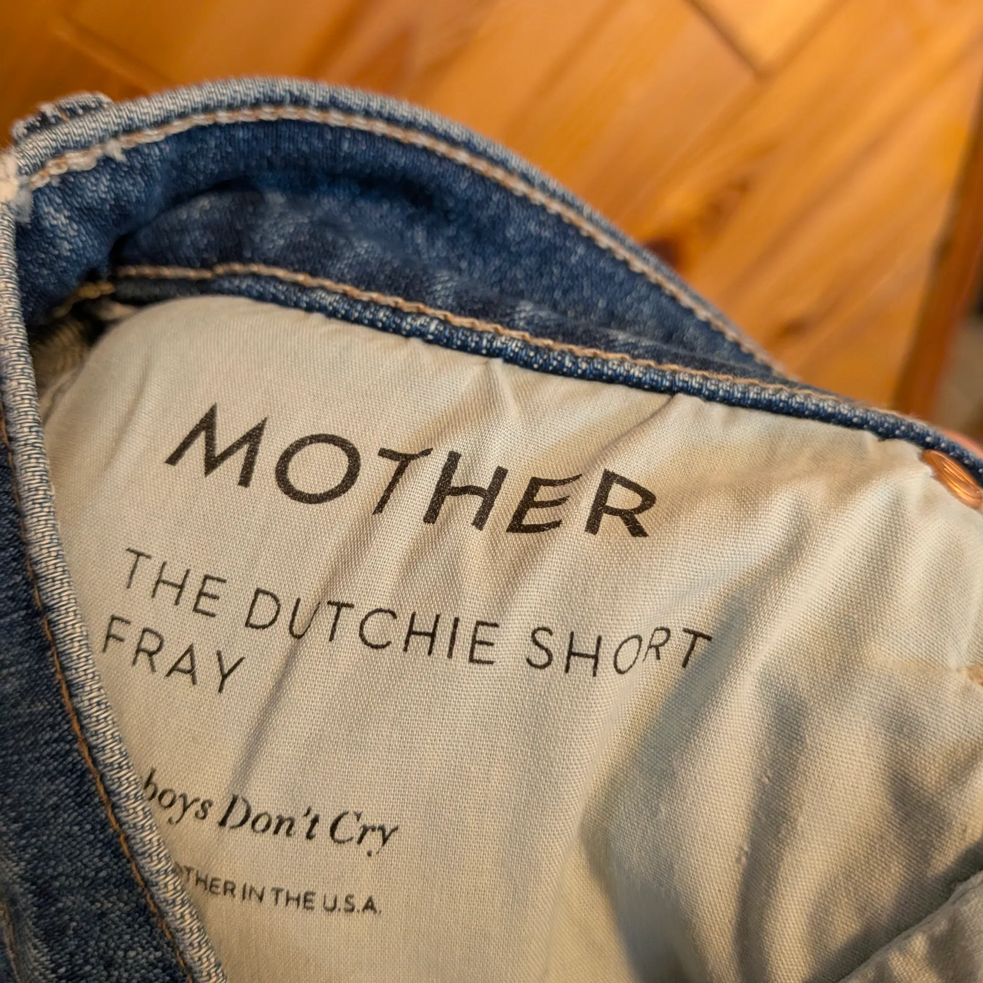 MOTHER The Dutchie Short Fray Size 24 Blue - Image 7