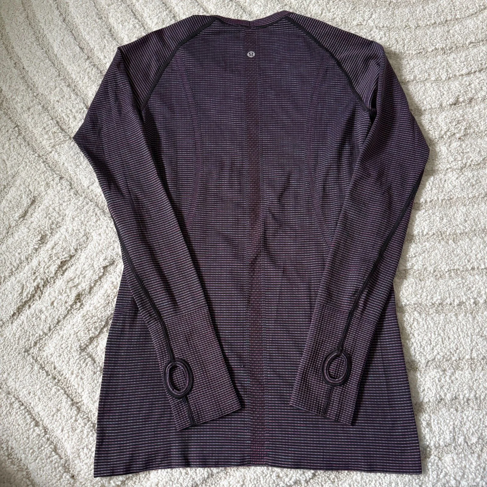 Lululemon Swiftly Tech Long Sleeve Crew Size 8 - Image 4