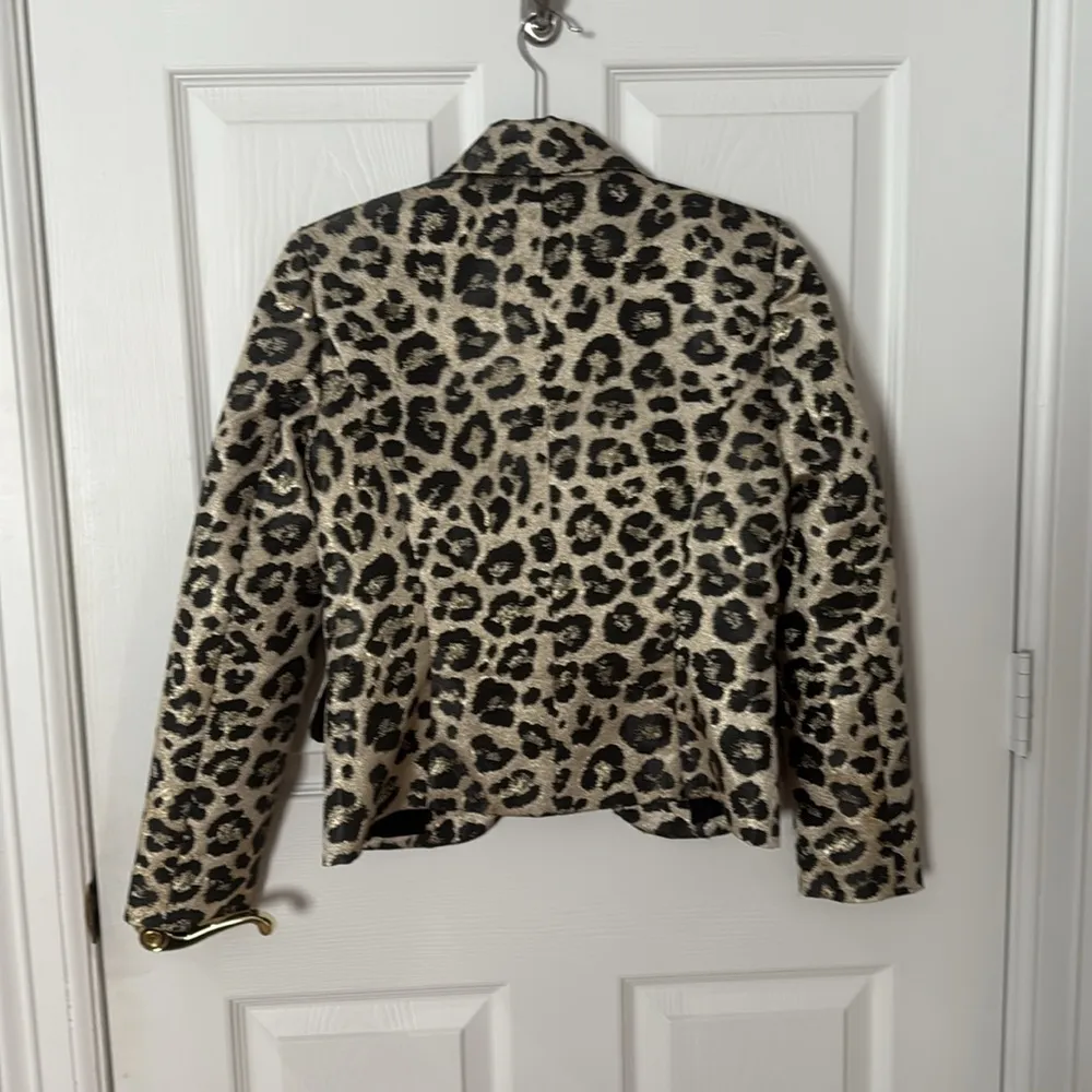 Leopard Print Women's blazer Boston proper sz2 - Image 5