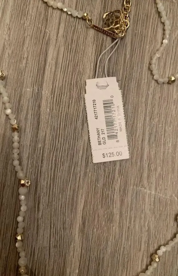 Kendra Scott Necklace - Image 8