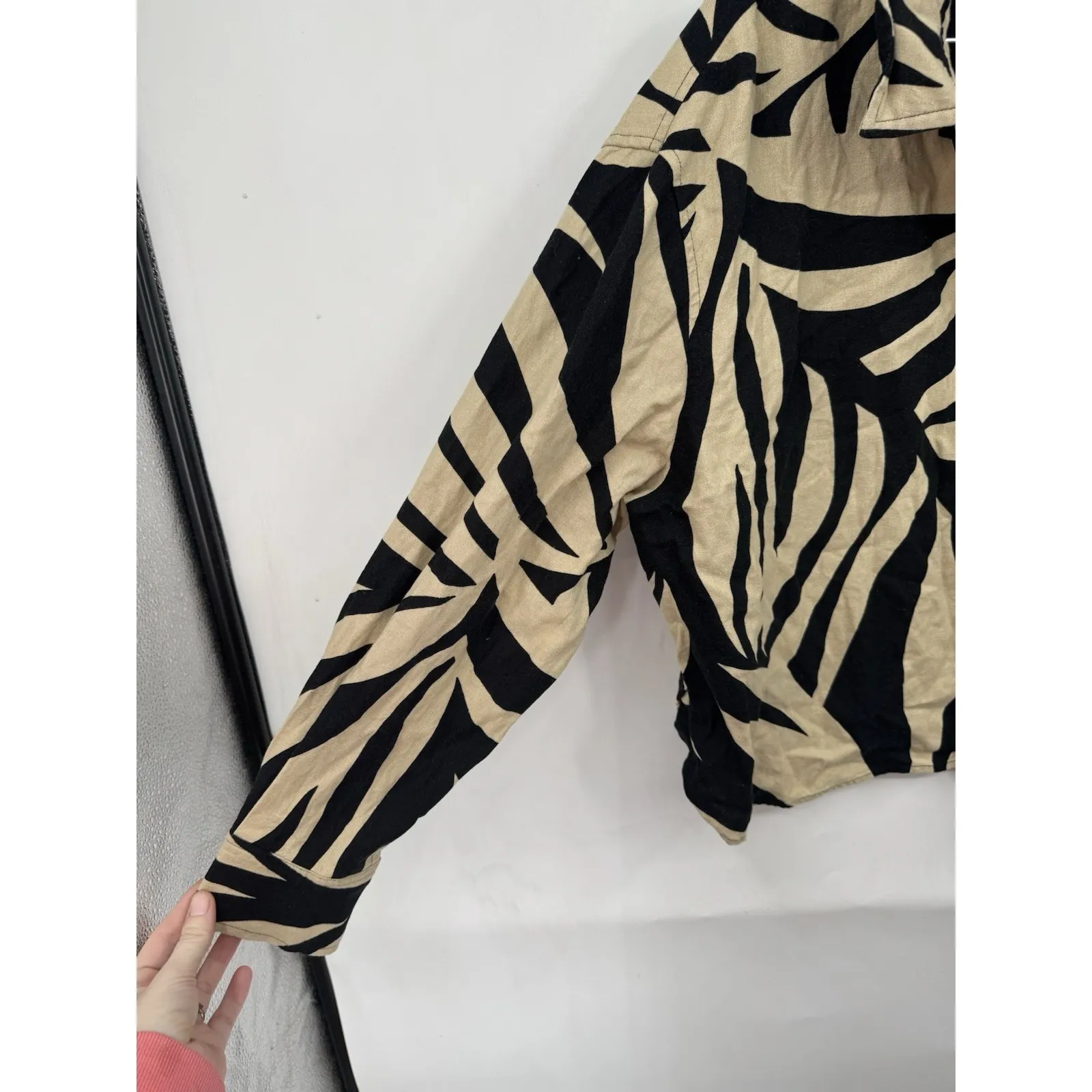 Joie Linen Blend Zebra Button Crop Top Women L Brown Preppy Western Granolagirl - Image 8