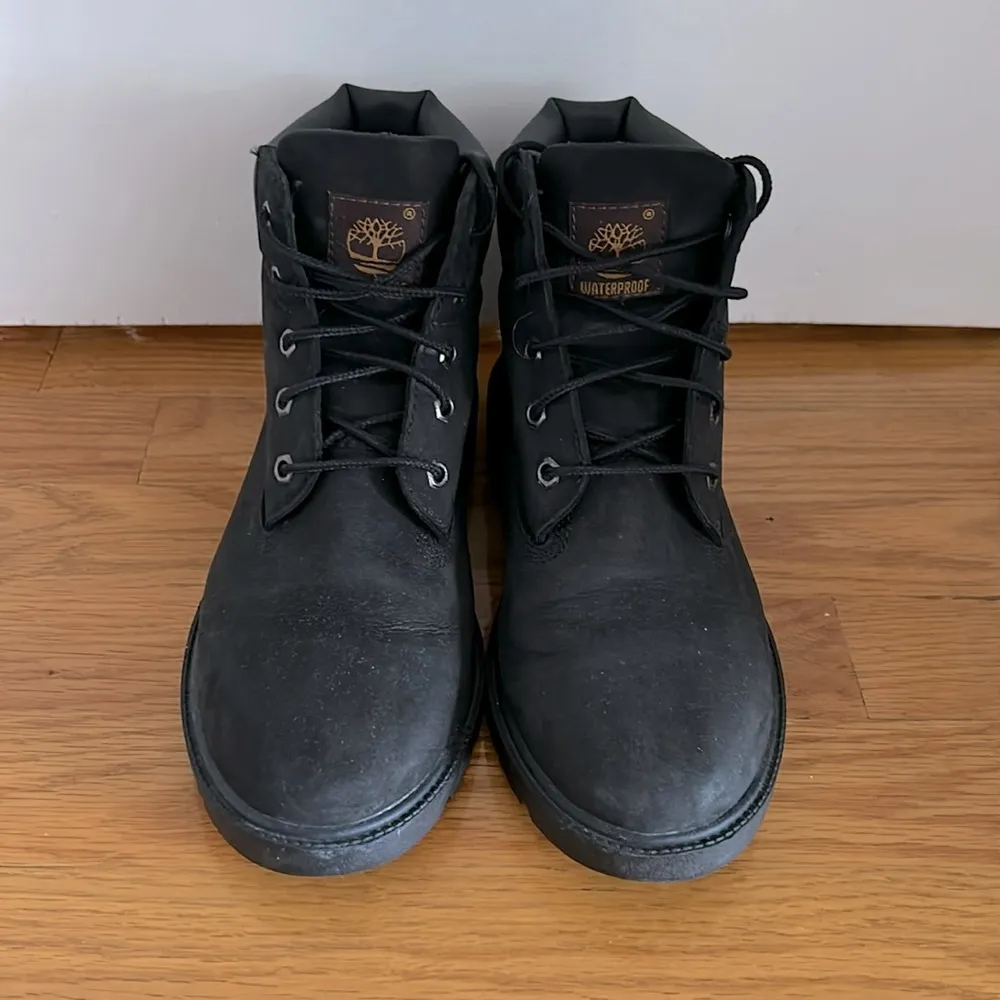 6 Inch Classic Boot - Image 2