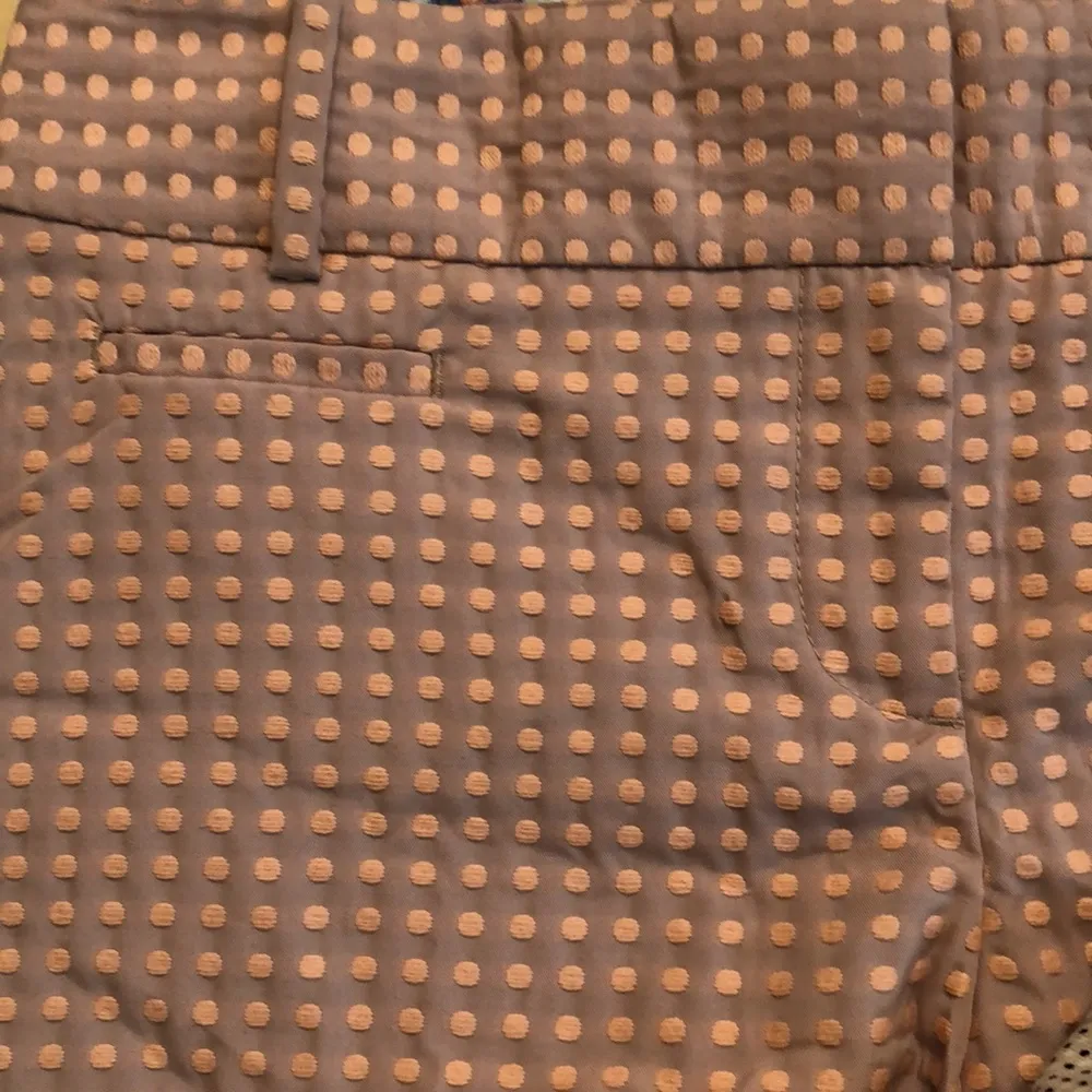 50% OFF LOFT textured 4” Dress Shorts 4 - Image 8