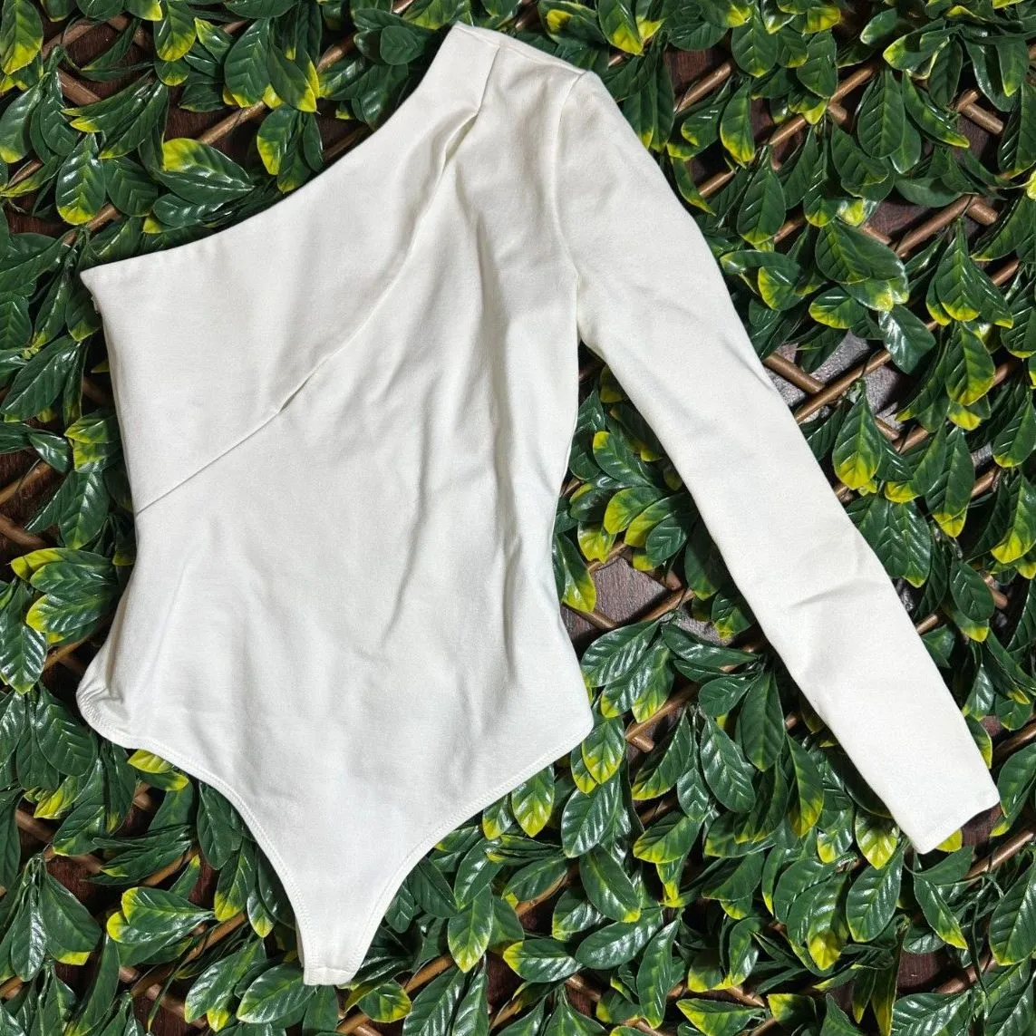 NBD One Shoulder White Bodysuit Size Small - Image 2