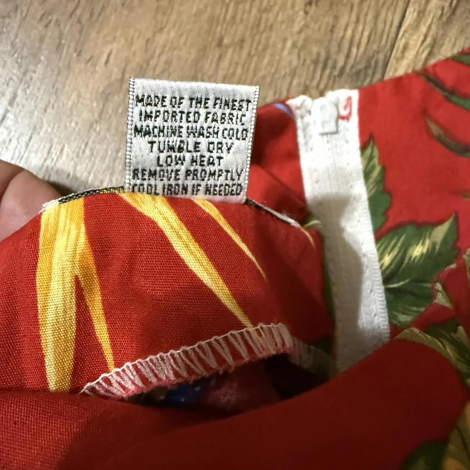 Vintage Hawaiian Floral Parrot Boat Tropical Sleeveless Sheath Dress Sz Small Red - Image 5