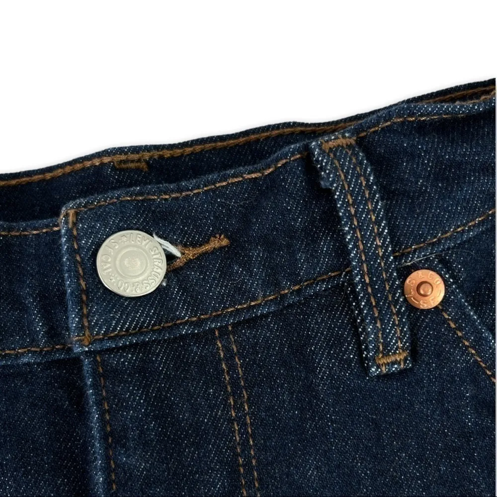 Levi’s Engineered Jeans - Dark Wash Cut-Off Shorts - W25 - Image 6