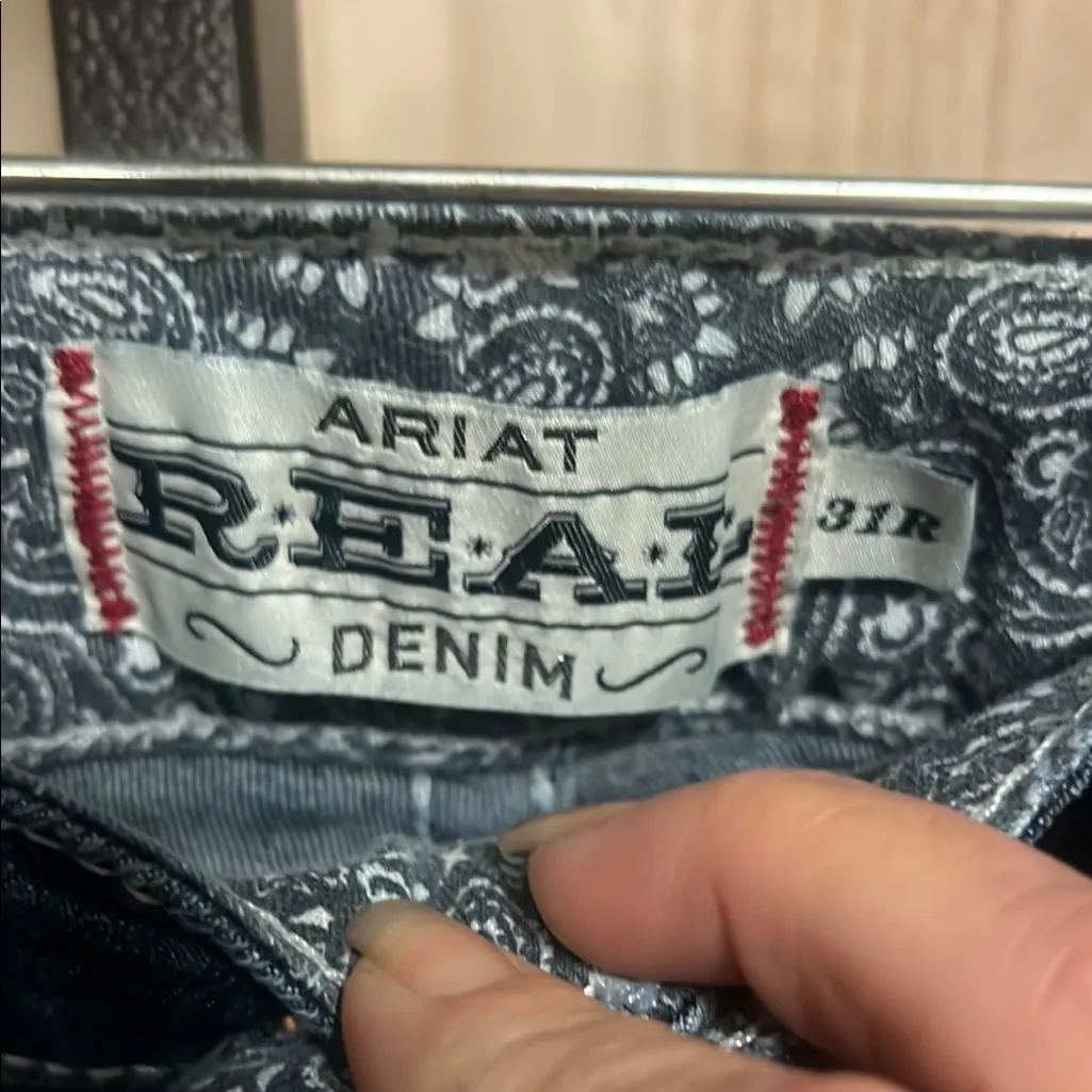 Ariat Blue Flare Wide Leg Jeans with Vintage Appeal - Image 9