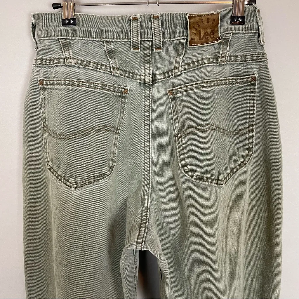 Vintage 90s Lee Jeans Faded Green Tapered Leg Mom Jeans Grunge Neutral‎ Denim Size undefined - Image 6