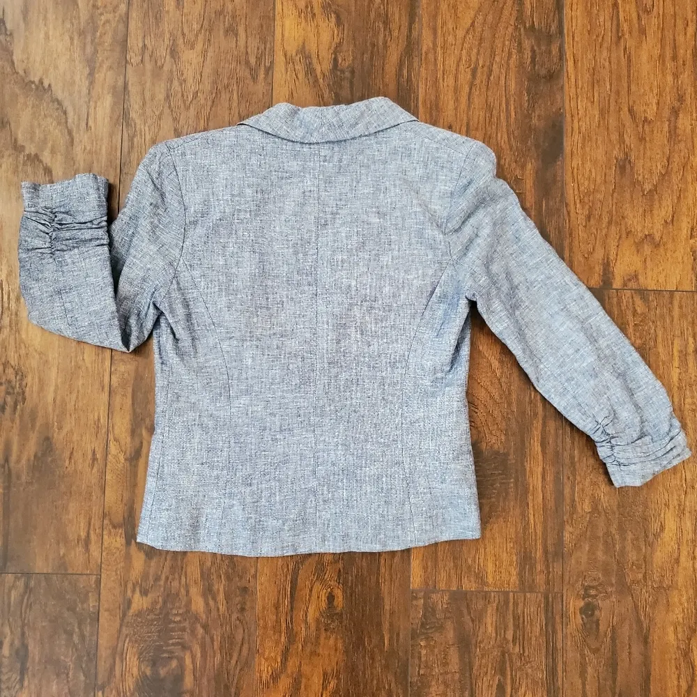 Gibson  from Nordstrom Blue Linen Blazer with Floral Lining - Image 2