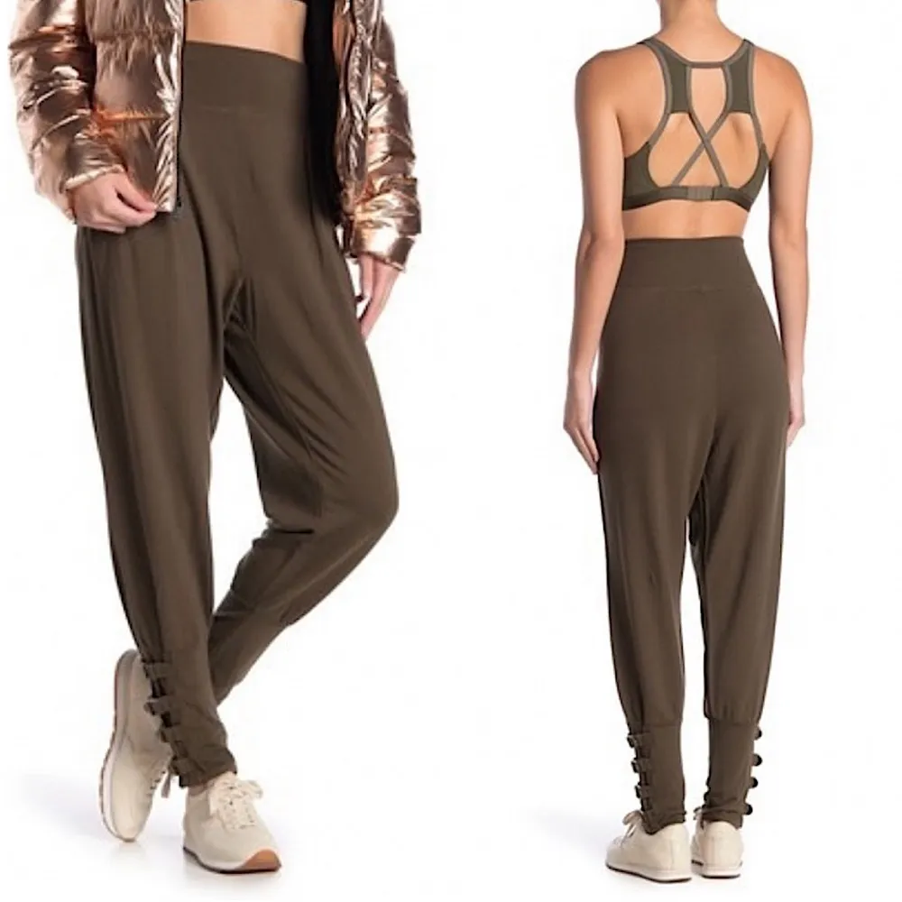 Free People FP Movement Mid Rise Ankle Length On Guard Olive Buckle Pant Small - Image 5