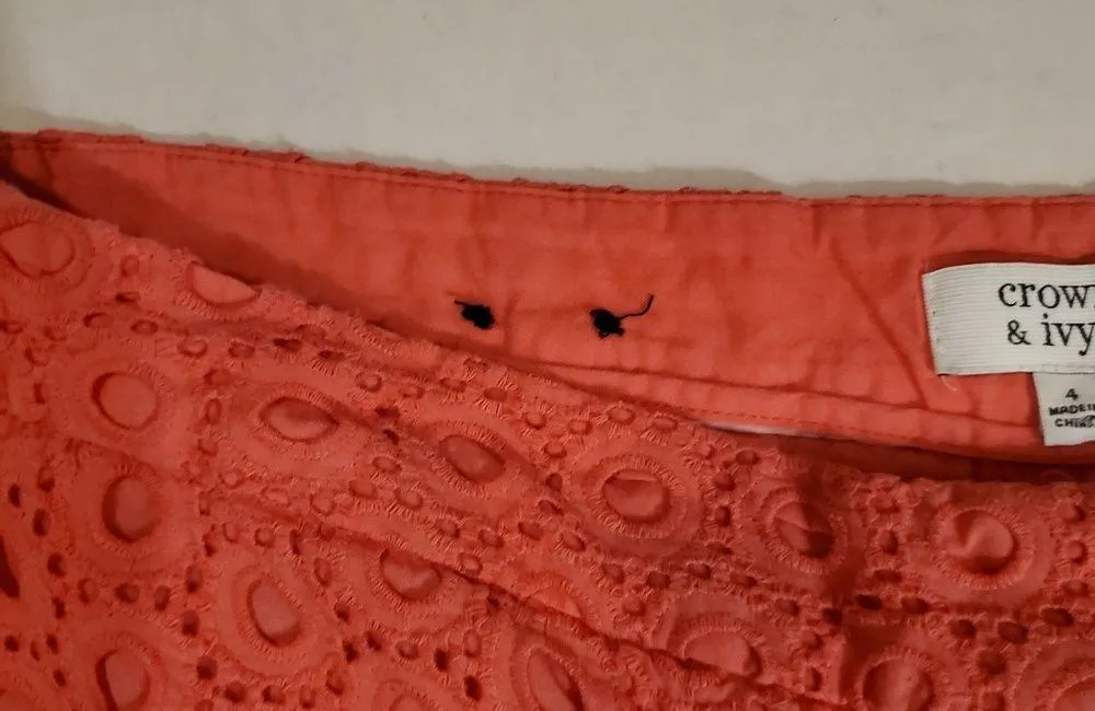 Crown & Ivy Womens Pink Lace Eyelet Shorts Sz:4 - Image 4