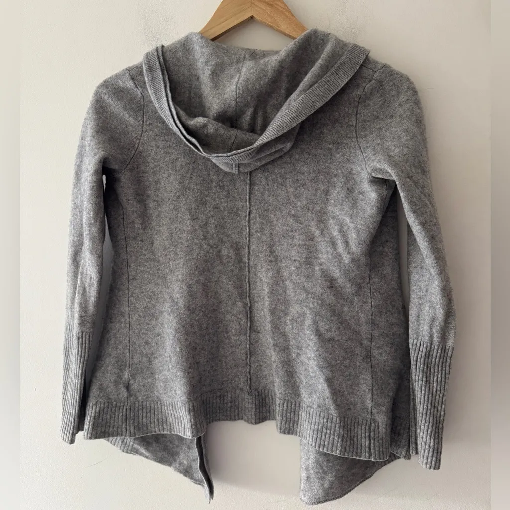 Max Studio Gray Open Cardigan 2 Ply 100% Cashmere - Image 3