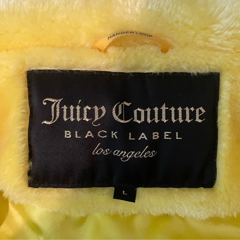 Juicy Couture Black Label Yellow Faux Fur Short Zip Up Jacket Size Large - Image 5