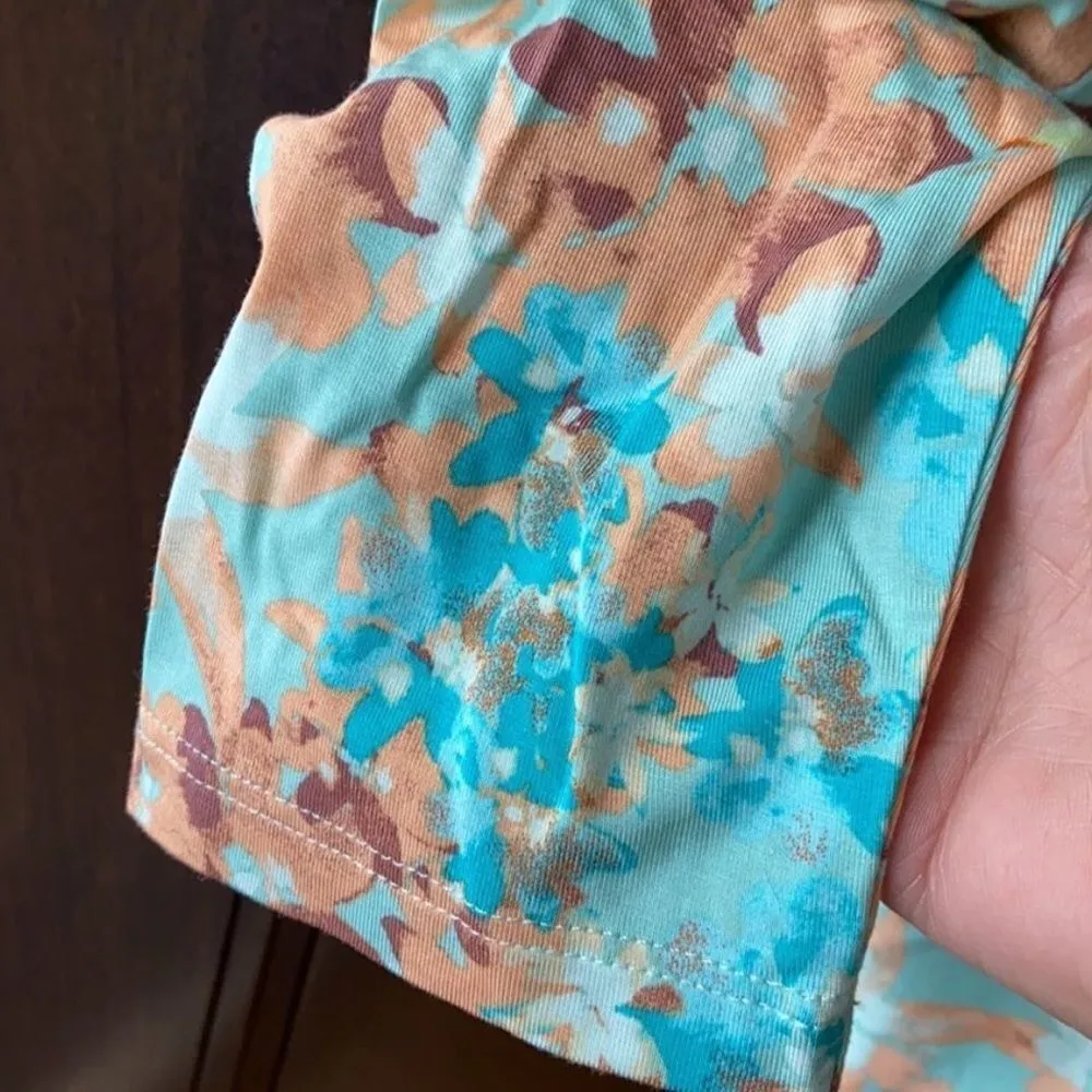 Like new LOGO Lori Goldstein top - Image 7