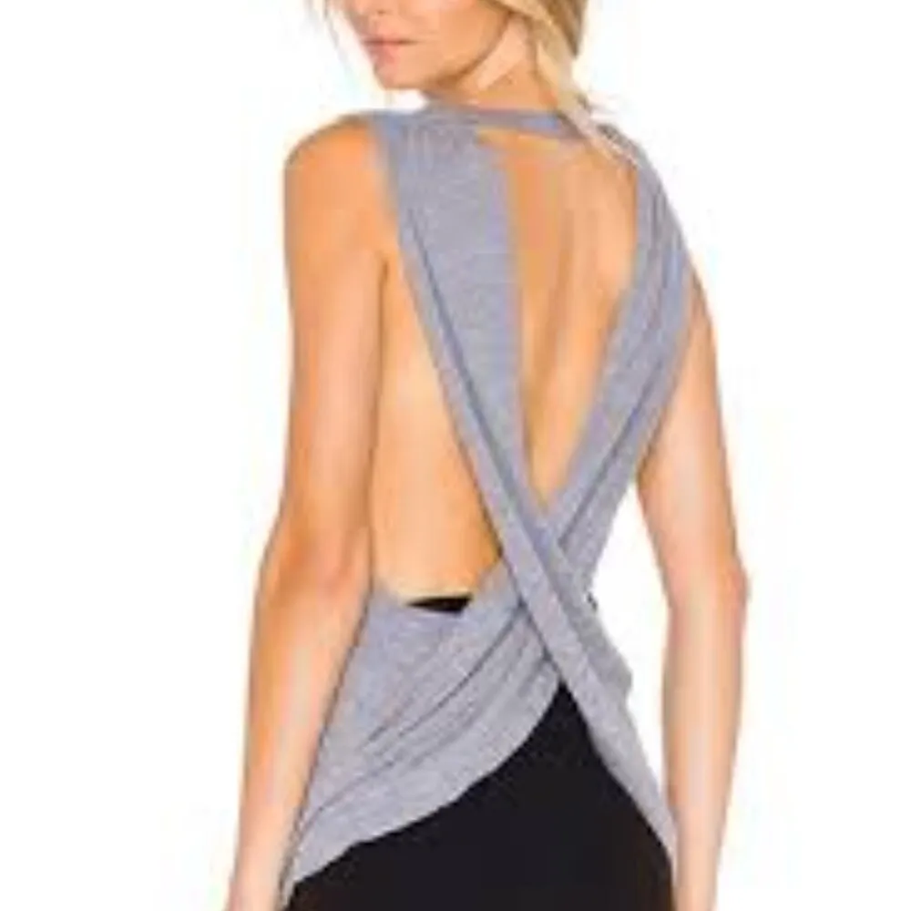 Free People FP Movement No Sweat Gray Tank Top Open Back Size Small EUC #2904 - Image 6