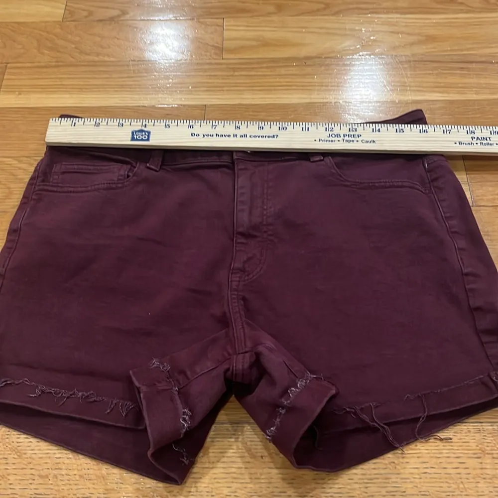 American Eagle outfitters hi-rise shortie denim shorts size 14. - Image 6