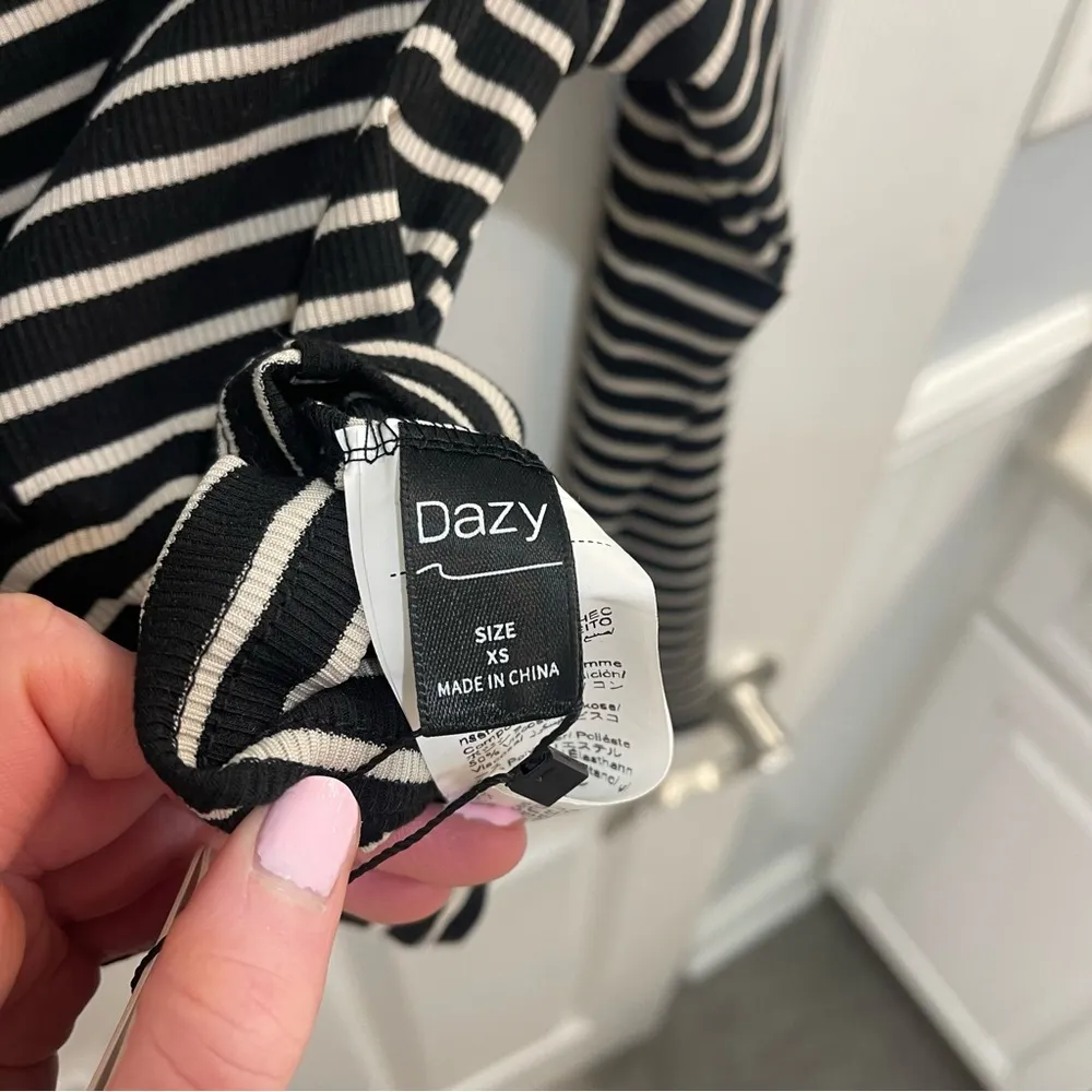 Striped Crew Neck Long Sleeve T-Shirt - Image 4