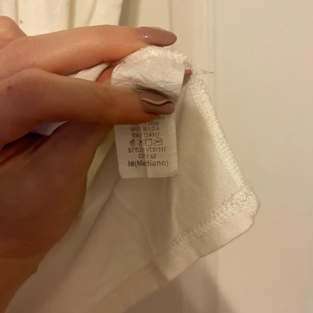 White blouse - Image 2