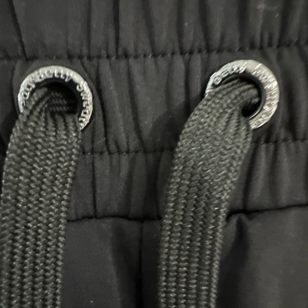 Sweaty Betty London Women’s Cropped Pants Black Size XL - Image 2