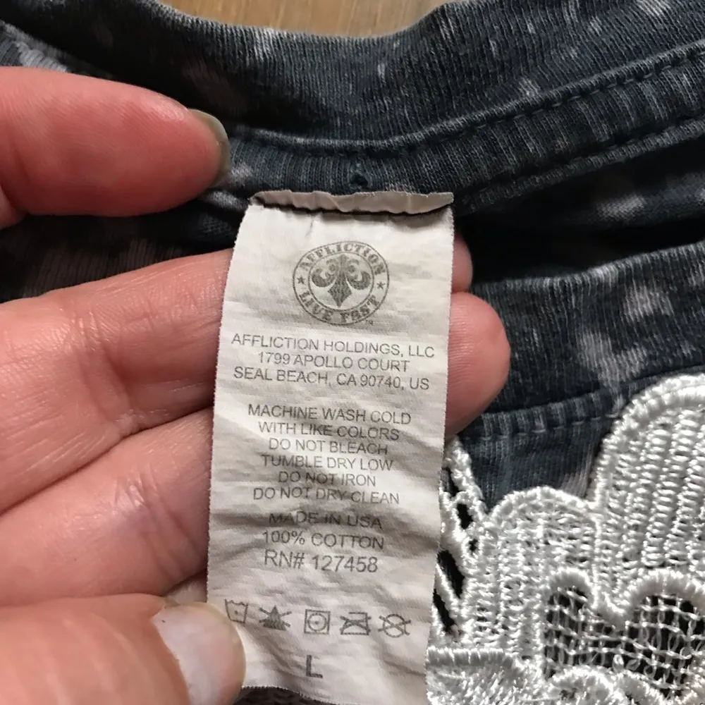 Women’s Affliction t-shirt - Image 3