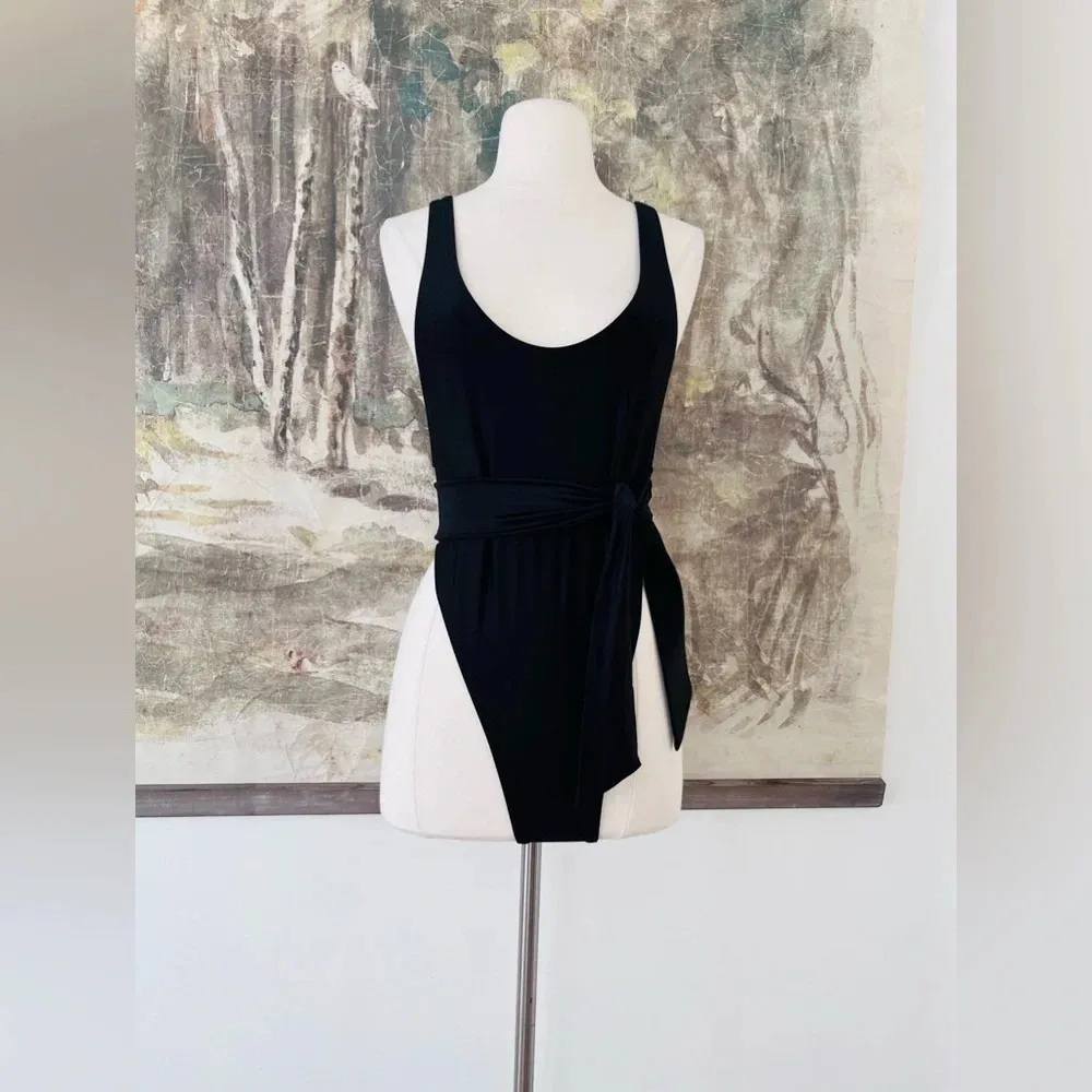 Urban Outfitters Ris-K Sol One-Piece Swimsuit in Black Size Medium NWOT $78 - Image 3