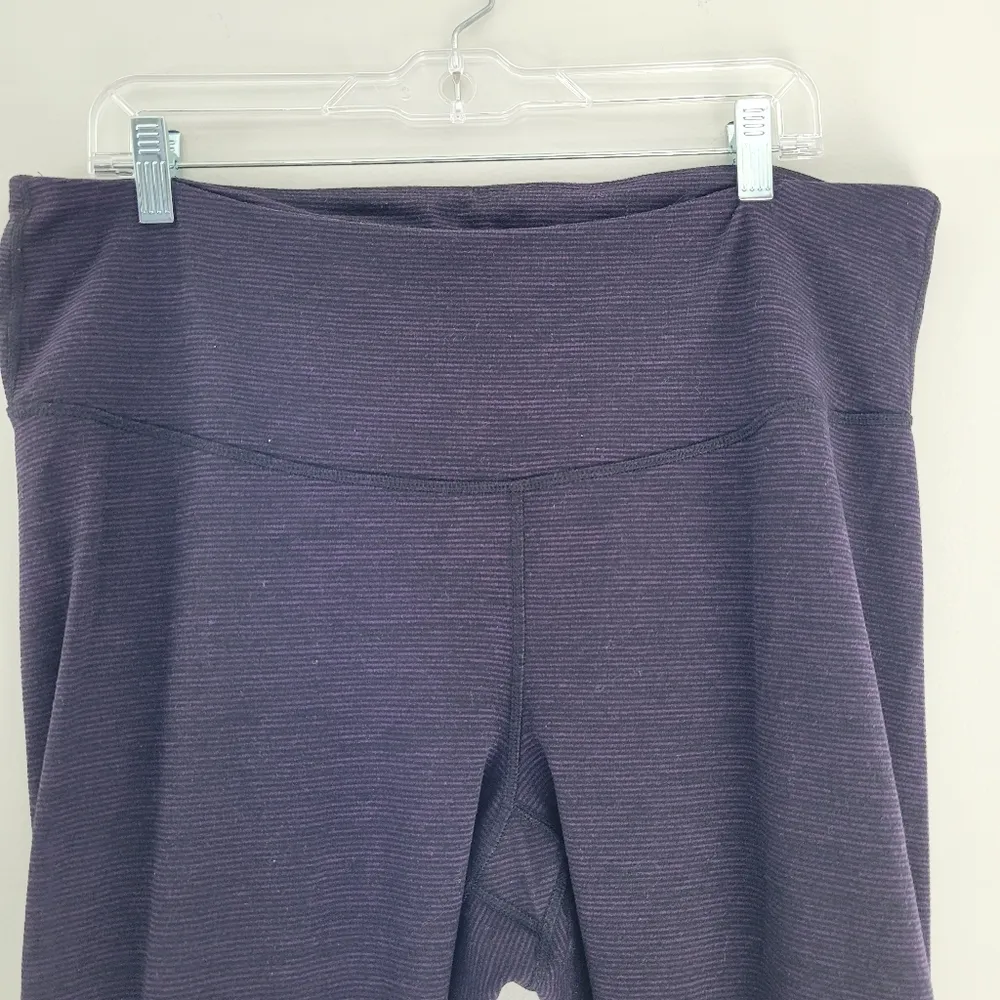 Old Navy Active Purple and Black Striped Leggings - Image 2