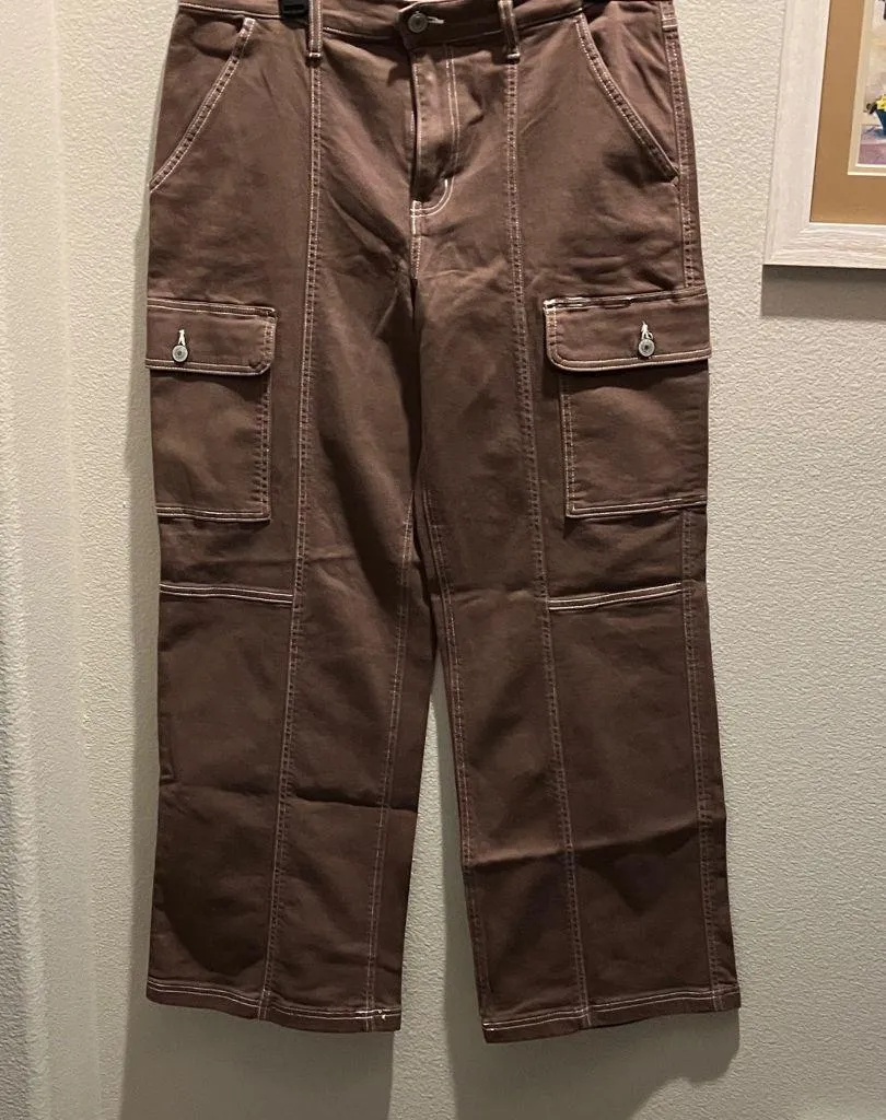 SO Women's High Rise Wide Leg Cargo Jeans - Brown NWOT - Image 4