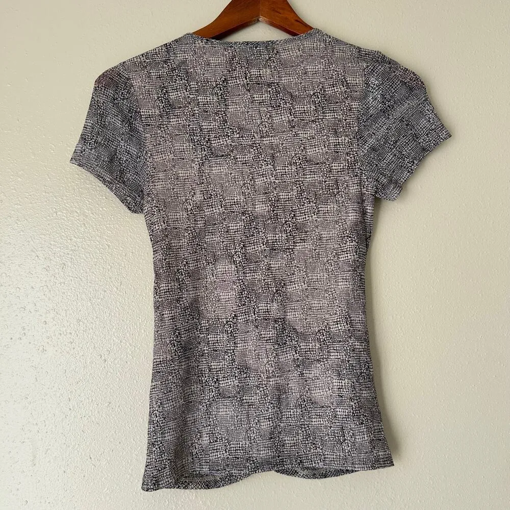 Buckle Red by BKE Y2K style Animal Print Keyhole Top Size XS - Image 9