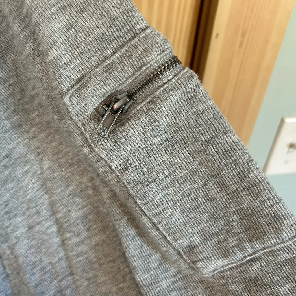 Vintage Havana Terry Sweatshirt Cropped Boxy. Size Medium. - Image 6