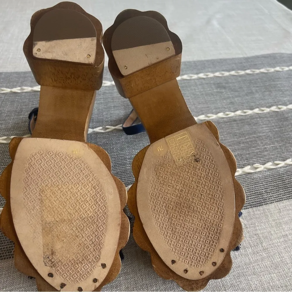 Tory Burch Alma Platform Sandals Heels Size 7 Fringe Suede Wooden Block Heel - Image 11