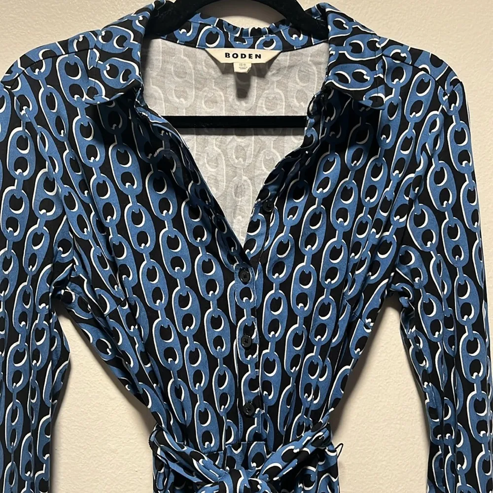 BODEN Laura Jersey Midi Shirt Dress, Blue, Geo Chain, Size 4L Blue - Image 5