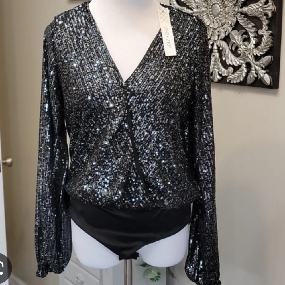 SHE + SKY black sequin body suit sz L - Image 5