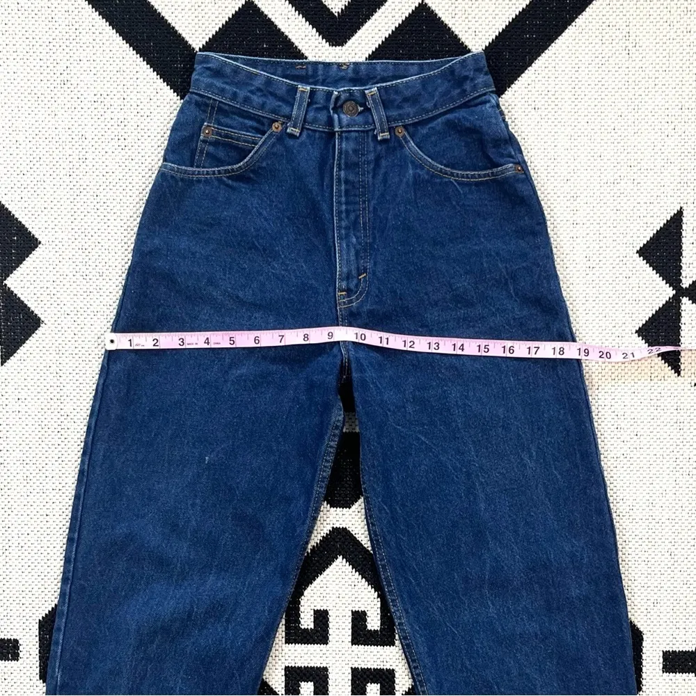 Levi’s Vintage 603 White Tab High Waisted Mom Jeans in Dark Blue Wash - Image 4