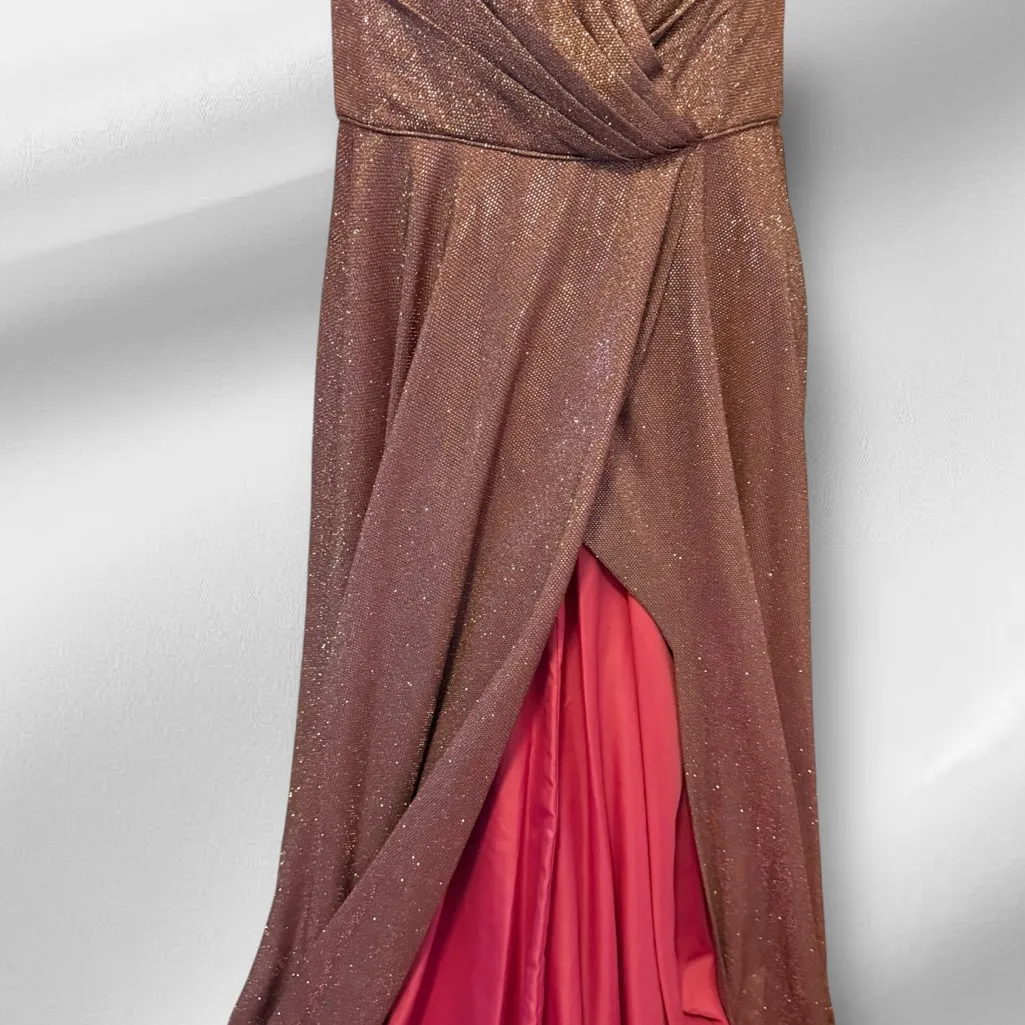 Sherri Hill  Metallic Layered Dress‎ with Train - Image 3