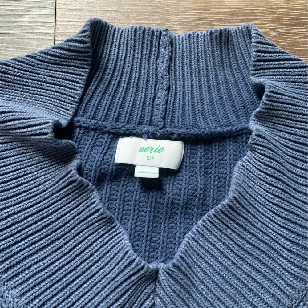 Aerie Ribbed Oversized V-neck Blue Sweater S - Image 2