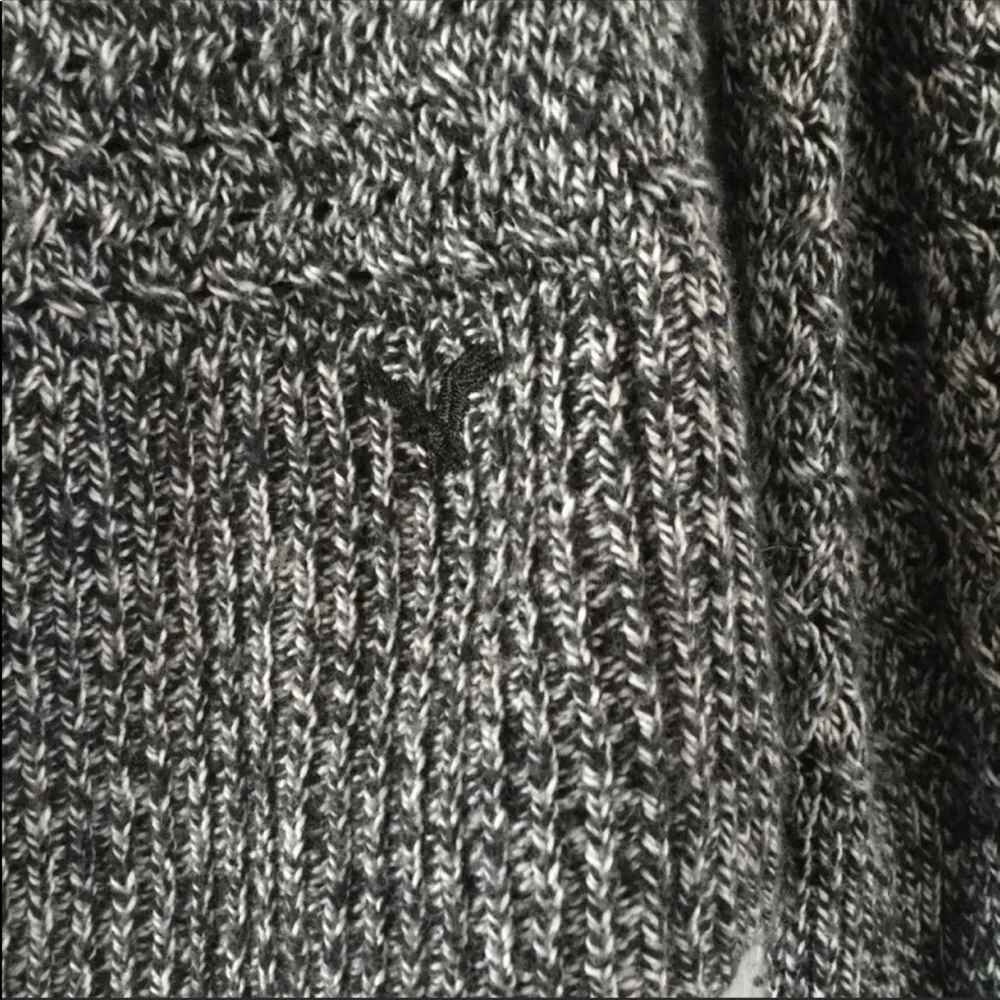 AE zipper back sweater - Image 3