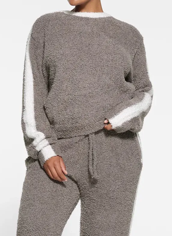 SKIMS NWT  Cozy knit pullover crew Sweater - Image 8