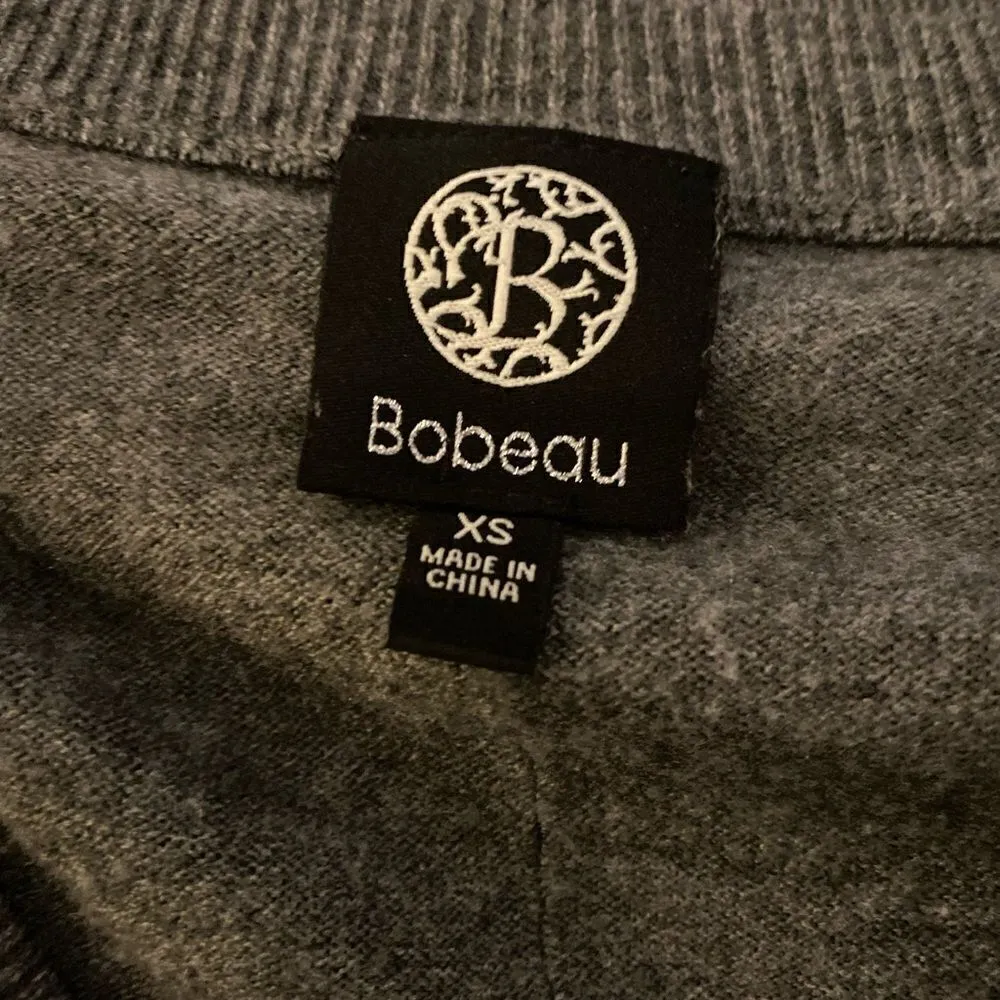 #165 BOBEAU v neck sweater - Image 12