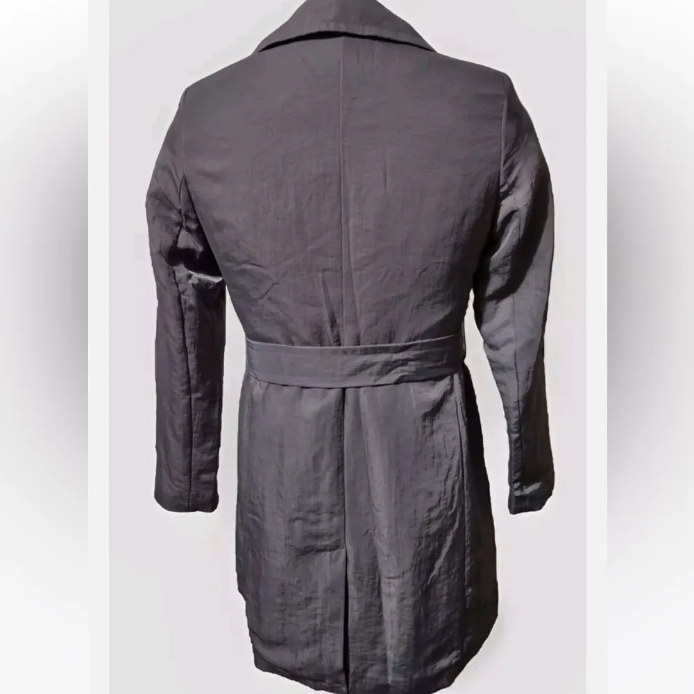 NWOT  Gray Belted Coat - Image 4