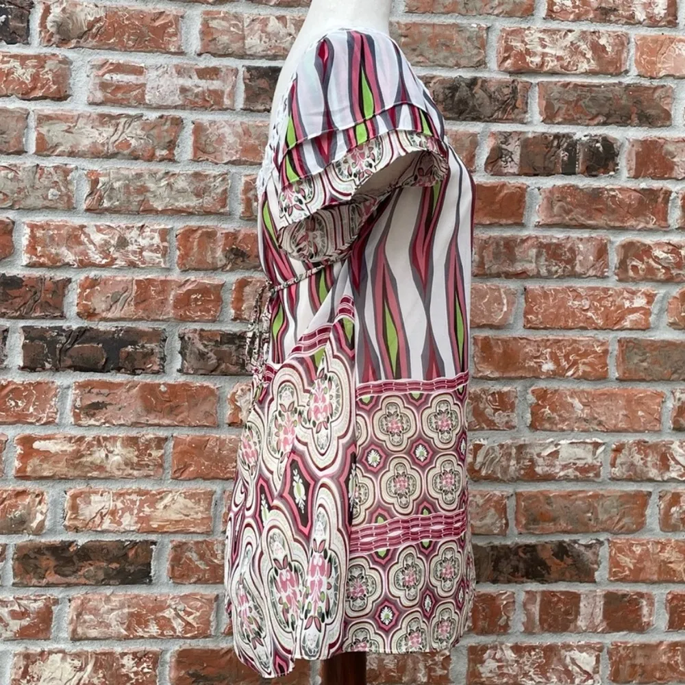 Romeo & Juliet Couture chevron floral tunic / S / Excellent condition - Image 5