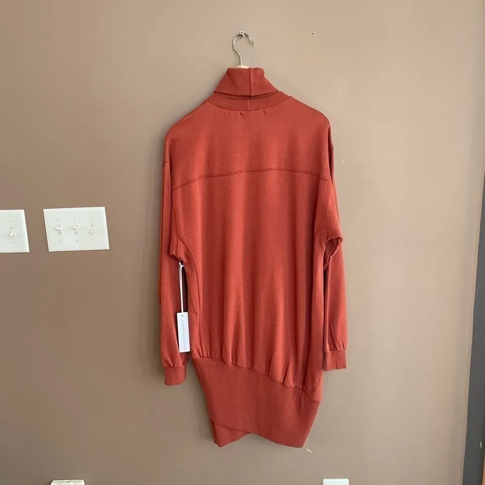 NWT Young Fabulous & Broke Turtleneck Sweater Dress w Side Zipper in Rust Size M - Image 8