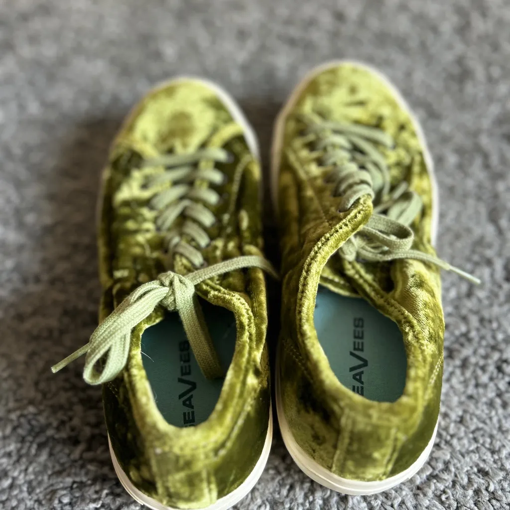 SeaVees Green Velvet Women's Sneakers - Image 4